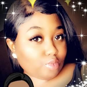 Meet your Posher, Arielle